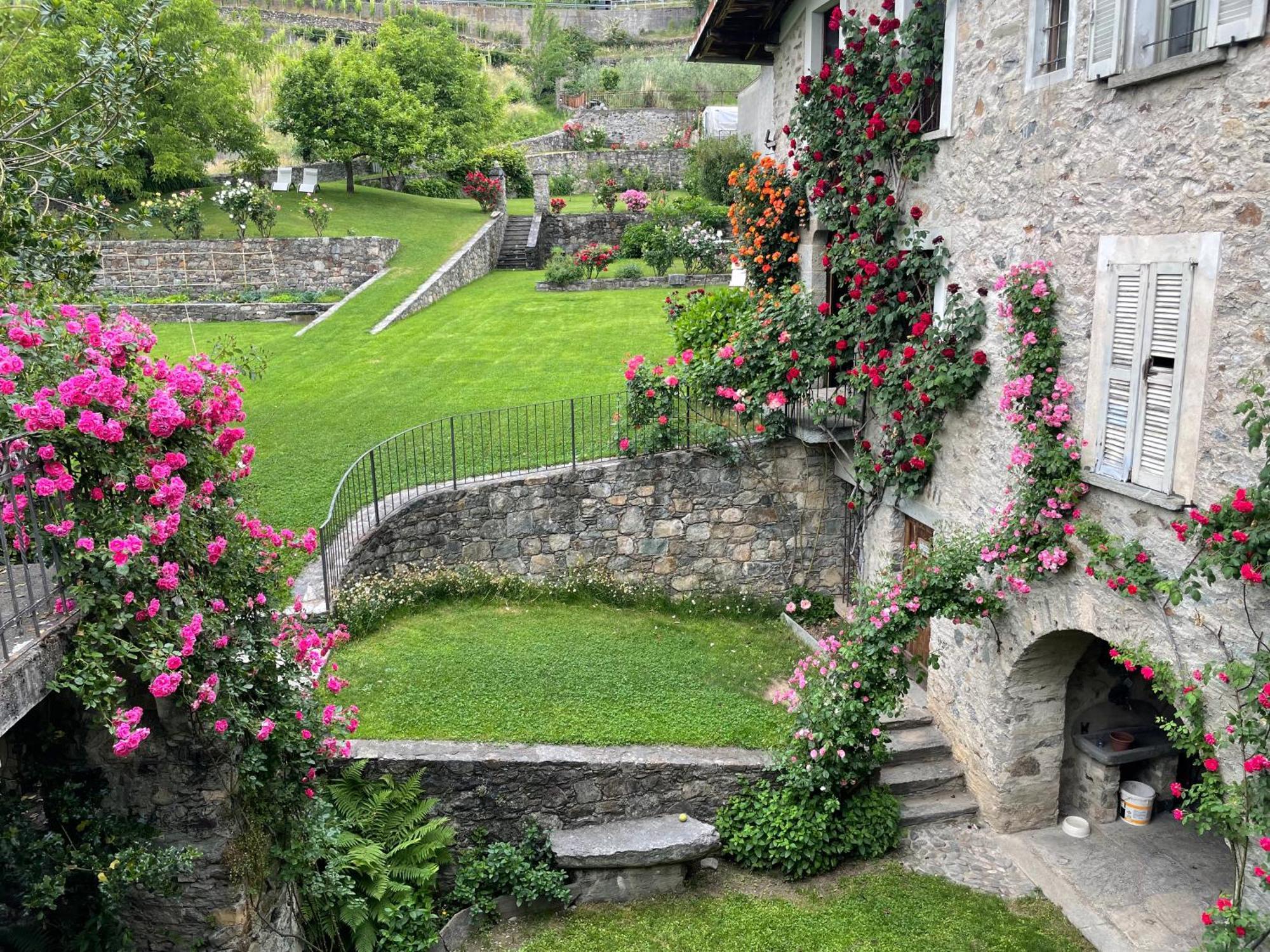 Piano Nobile Al Roseto Del Drago Villa San Bernardo  Bagian luar foto